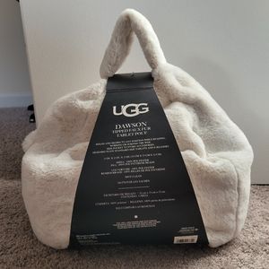 ugg dawson tablet pouf